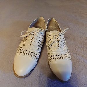 Sam & Libby Laser Cut Brogues